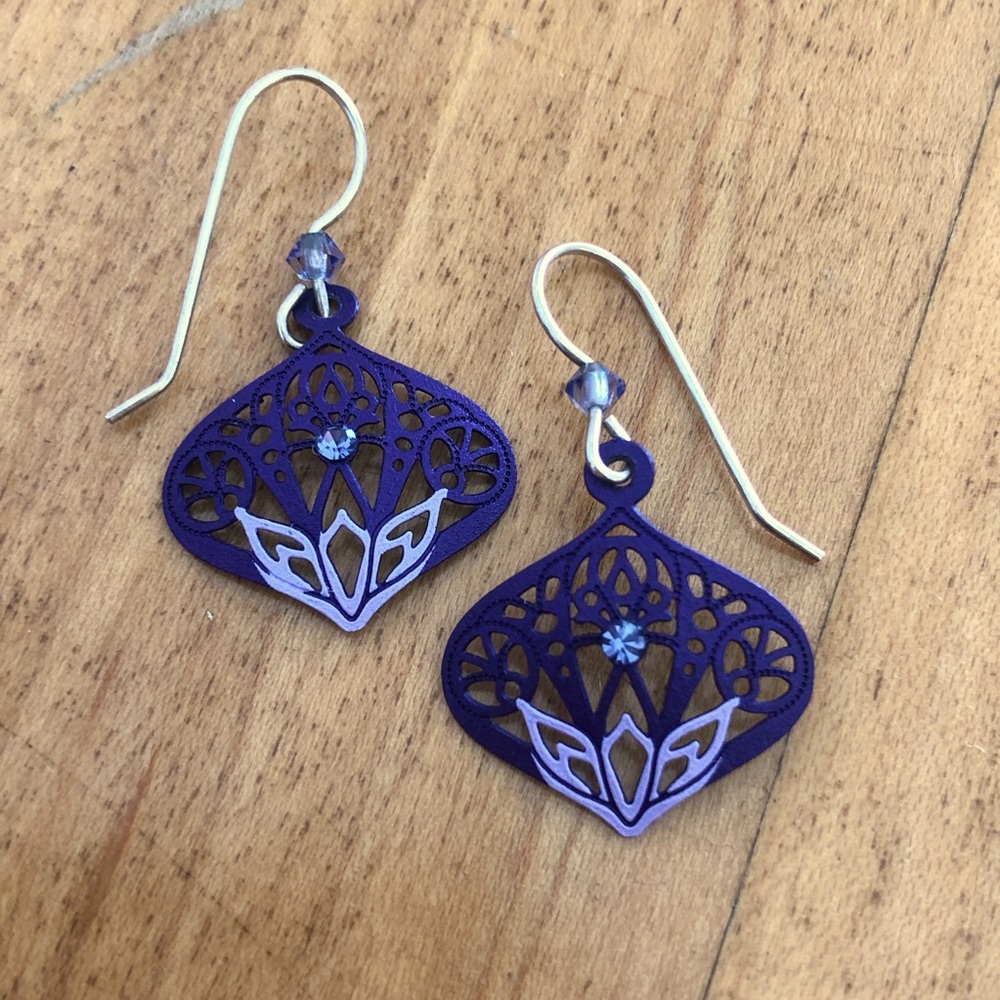 Detailed Purple Cut Out Earrings